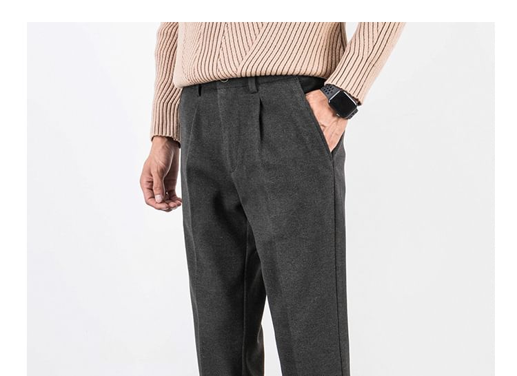 Wewewow - Mid Rise Plain Cropped Tapered Pants