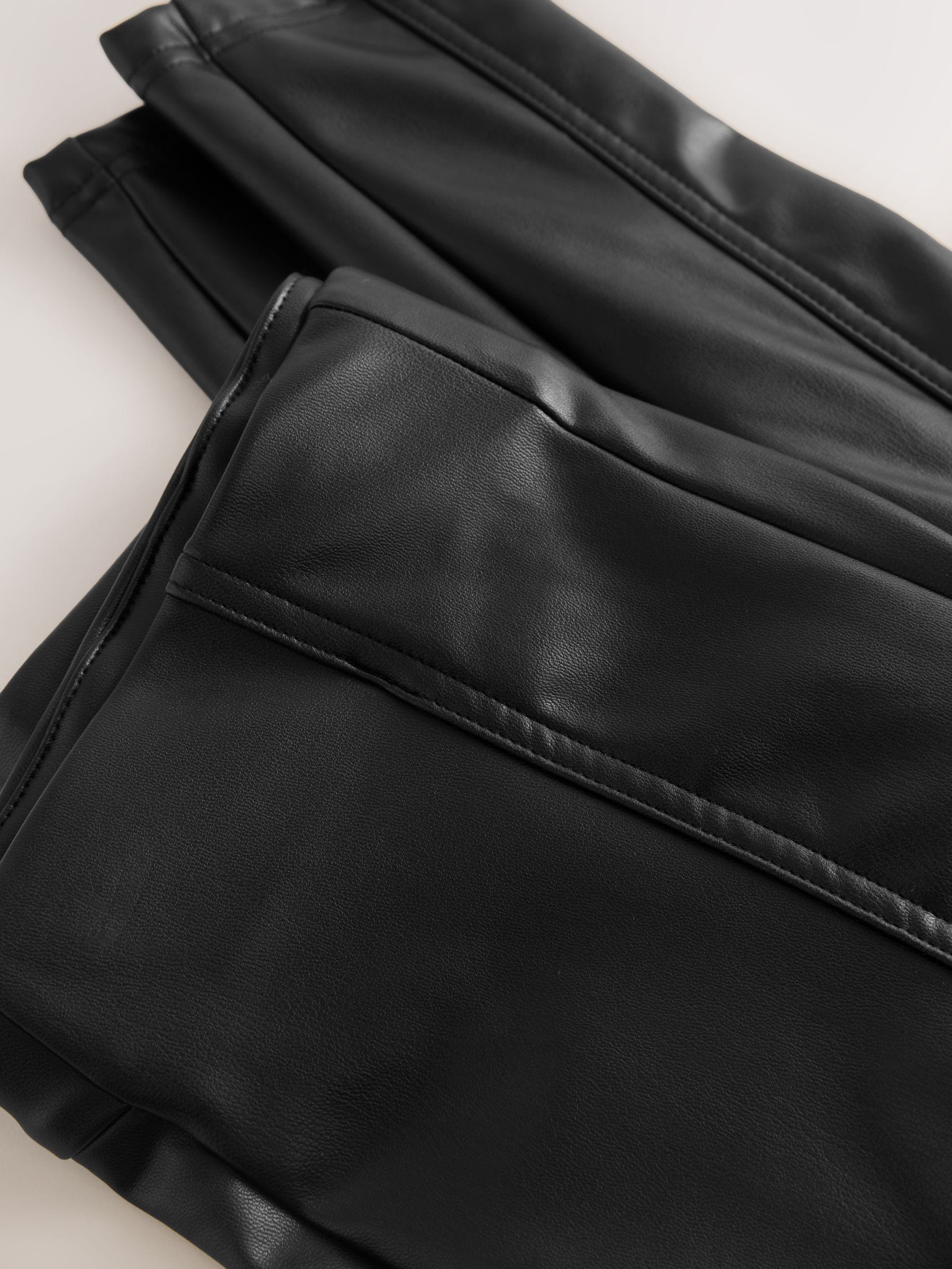 Zwart - Imitatieleren legging