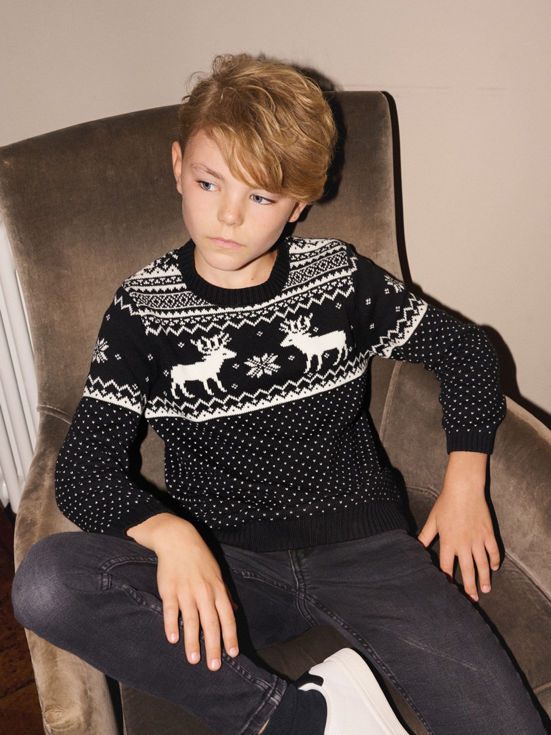 Zwart - The Little Tailor kinderkersttrui met rendier-fairislepatroon