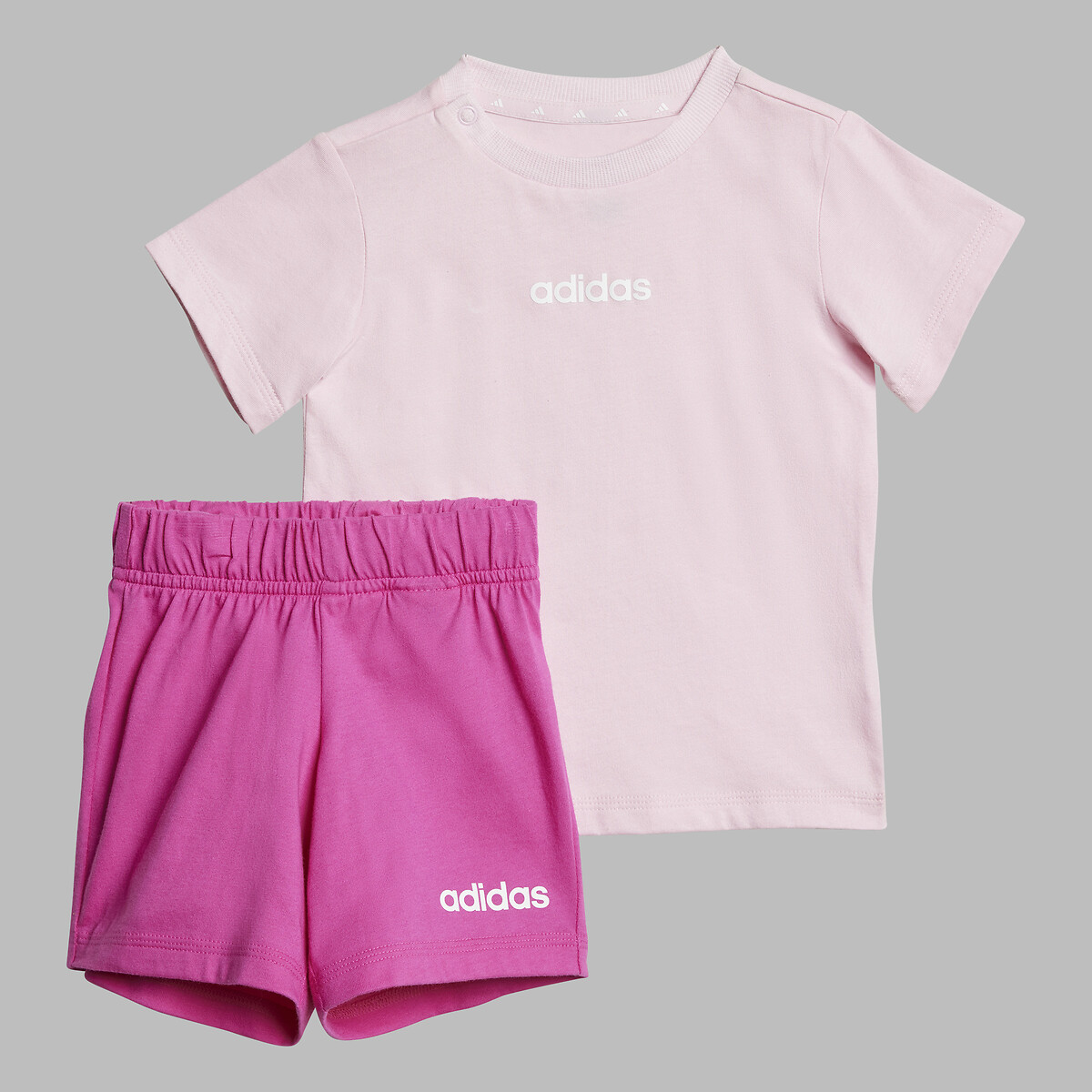 ADIDAS ROUPAS ESPORTIVAS<br>Conjunto de 2 peças, camiseta e shorts