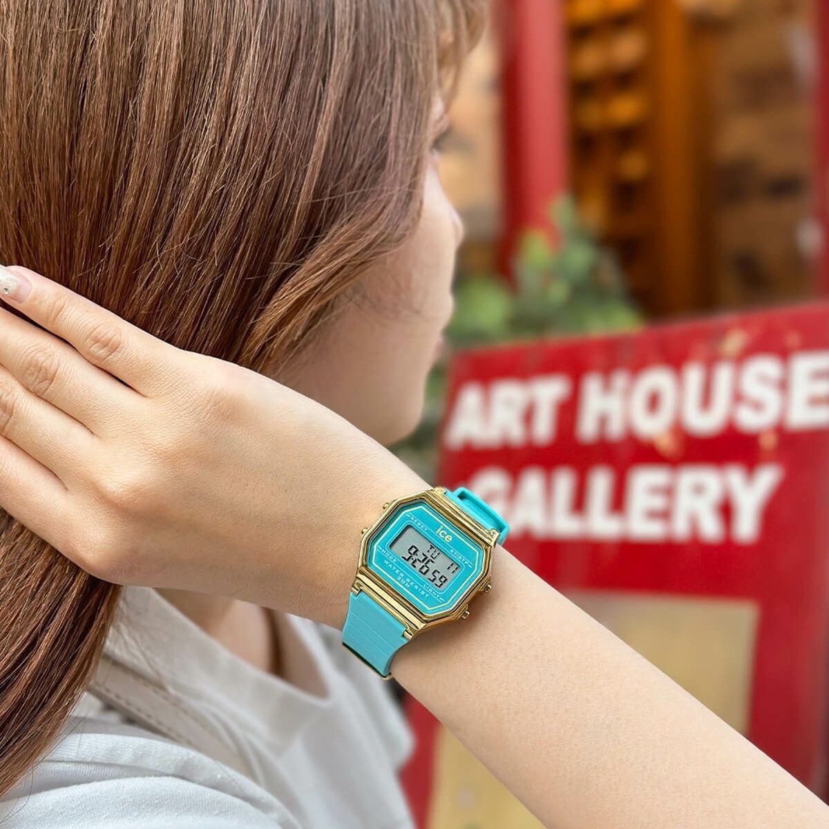 ICE digit retro - Blue curacao - Small