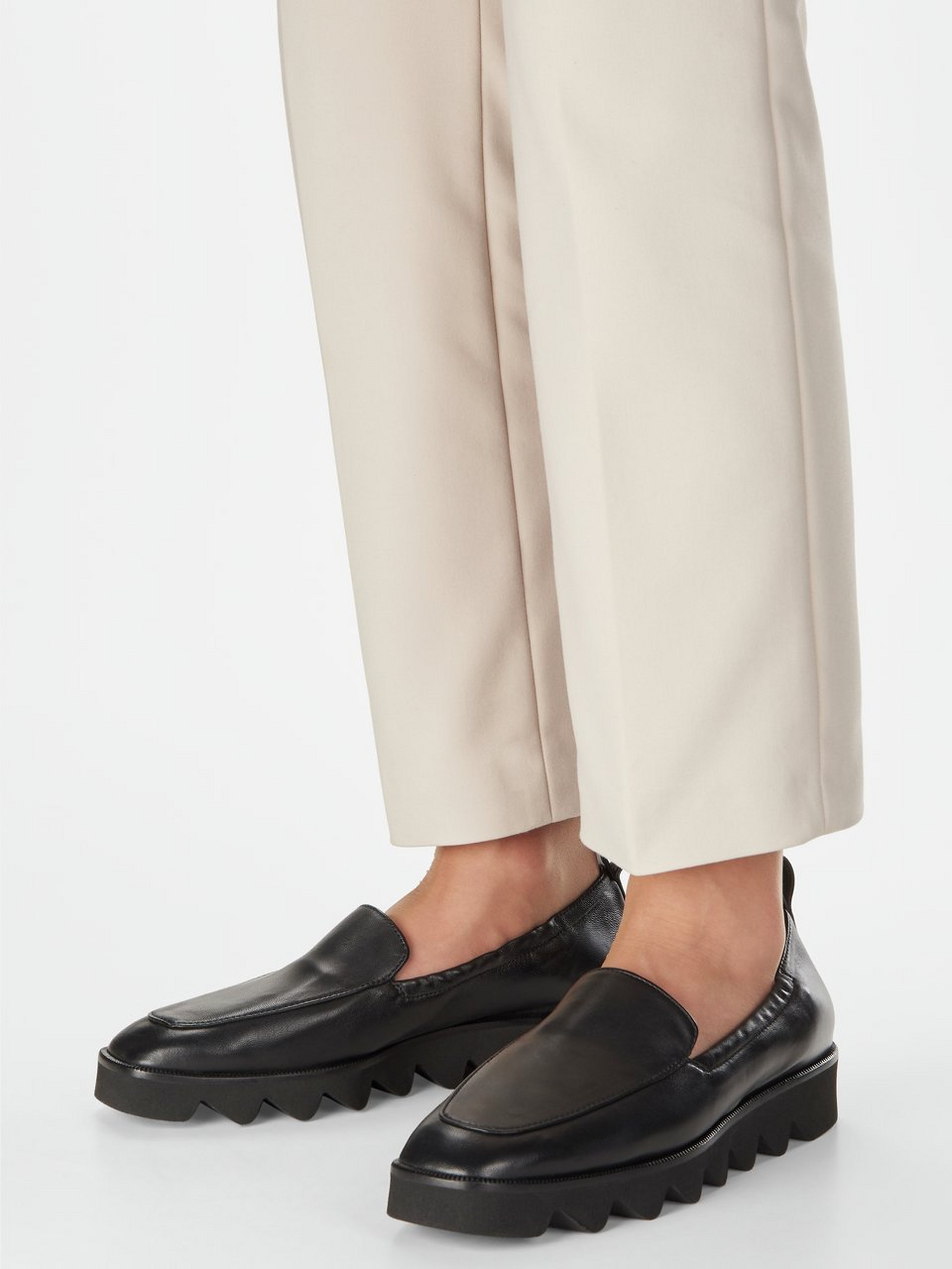 Slipper 