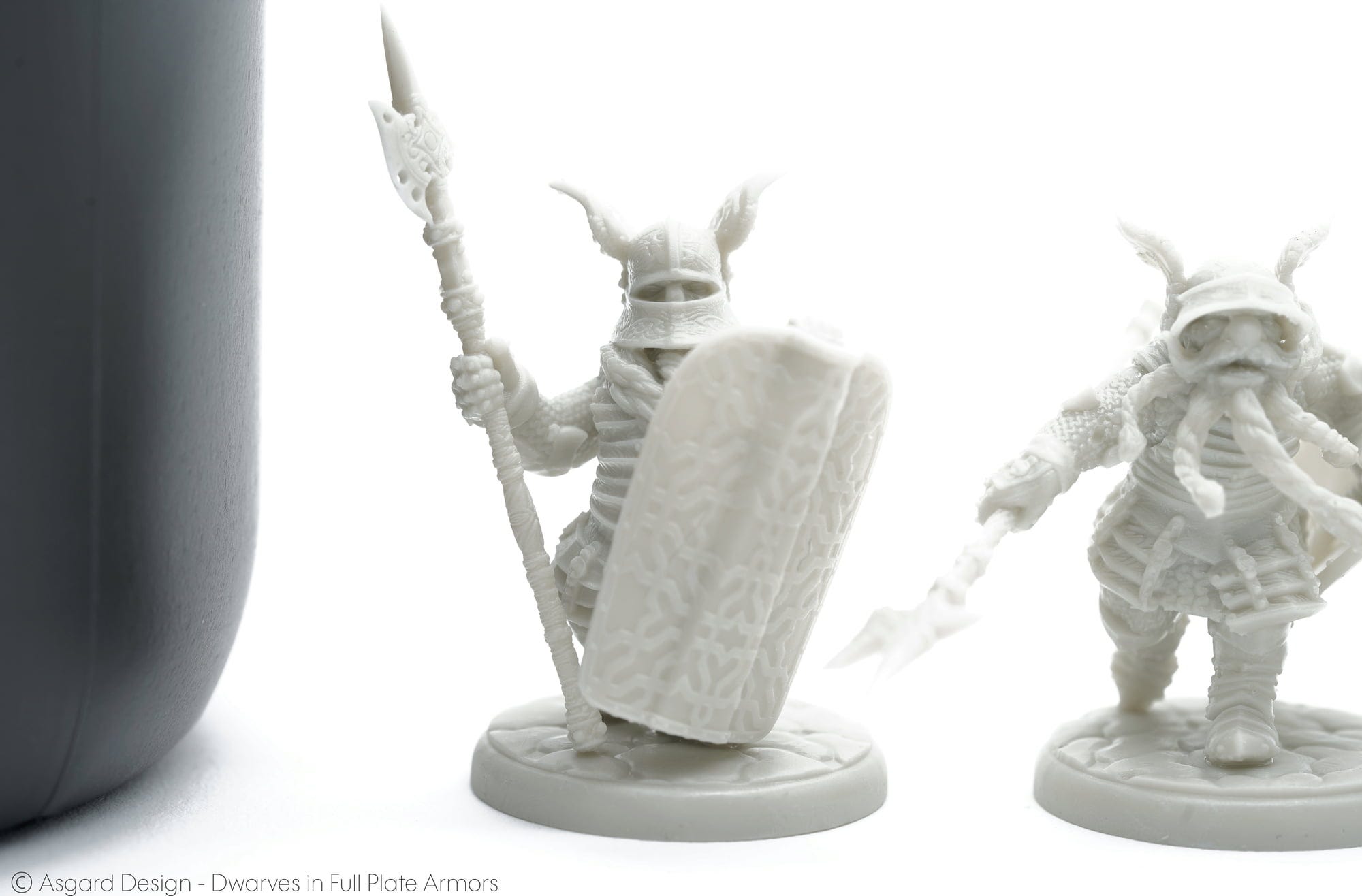 3DJAKE  8K High-Detail Resin Lichtgrau, 1.000 g    Resin speziell für Miniaturdrucke
