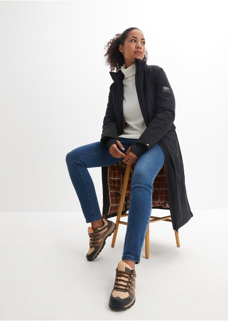 Manteau fonctionnel avec capuche et col synthétique amovible