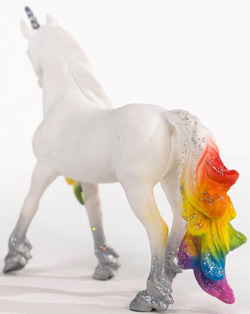 Schleich® Spielfigur »BAYALA®, Regenbogeneinhorn Hengst (70725)«