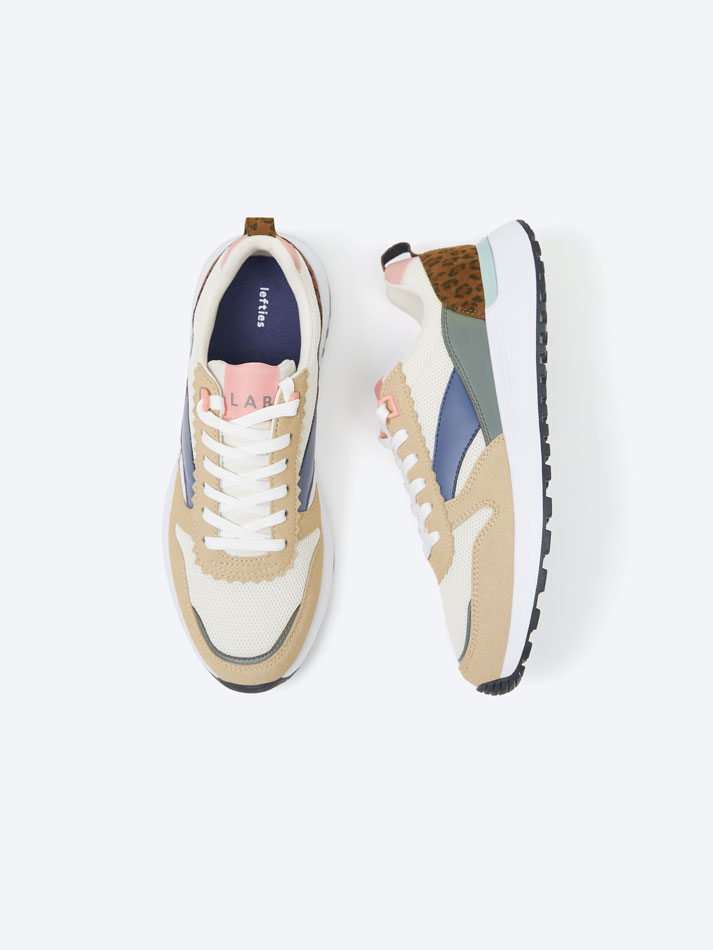Tênis esportivo urbano - Combinado