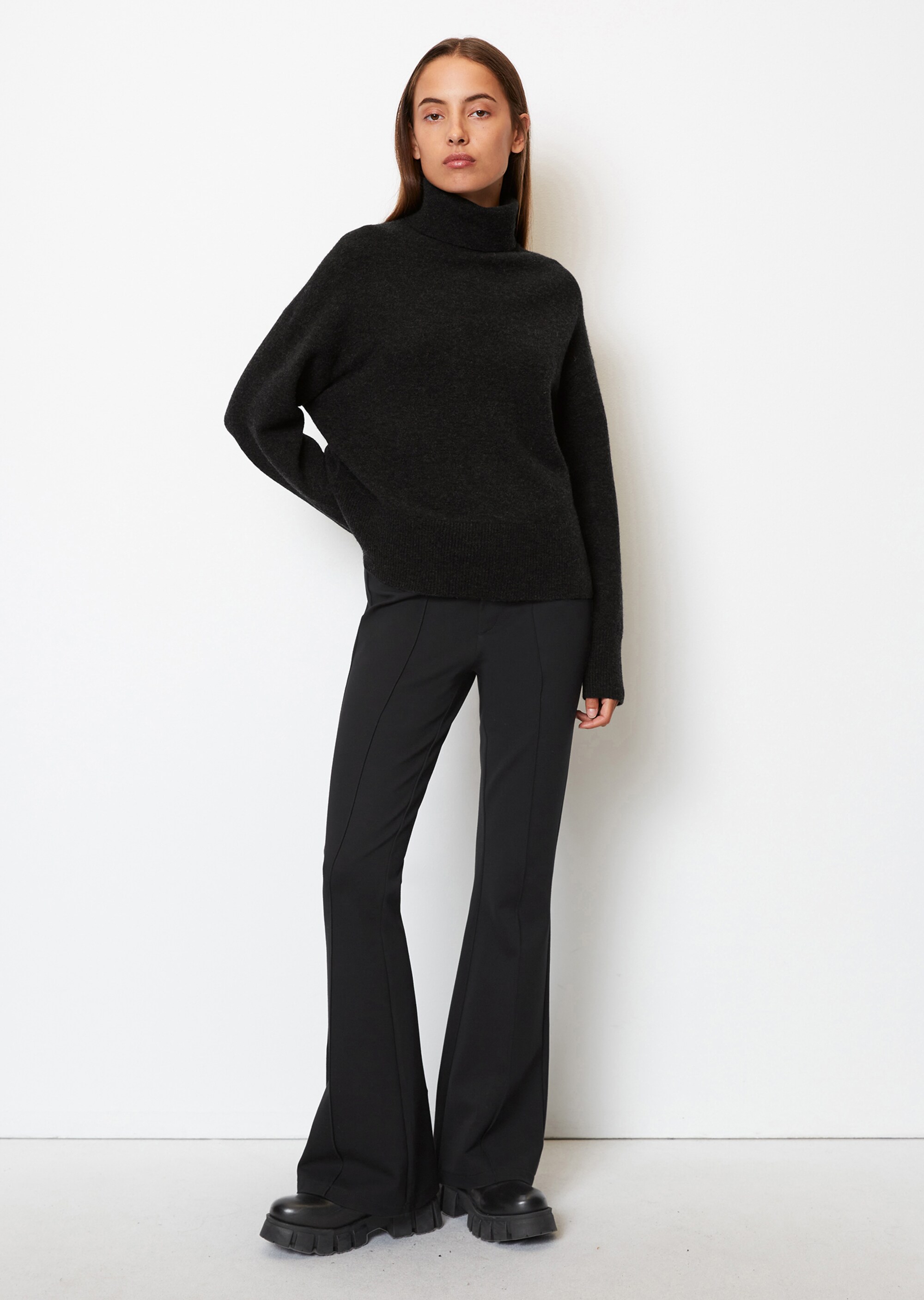 Softer Rollkragenpullover oversizeaus edlem Schurwolle-Mix