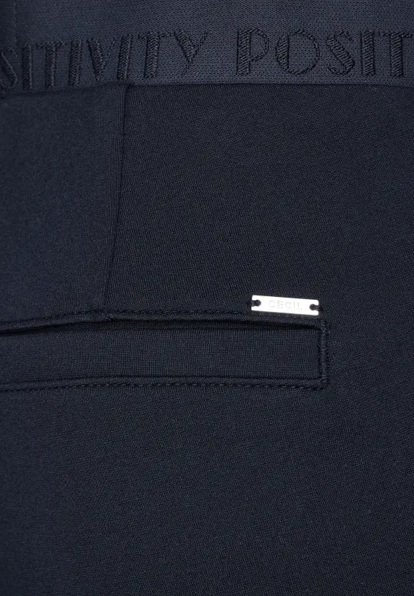 Casual Fit Hose - universal blue