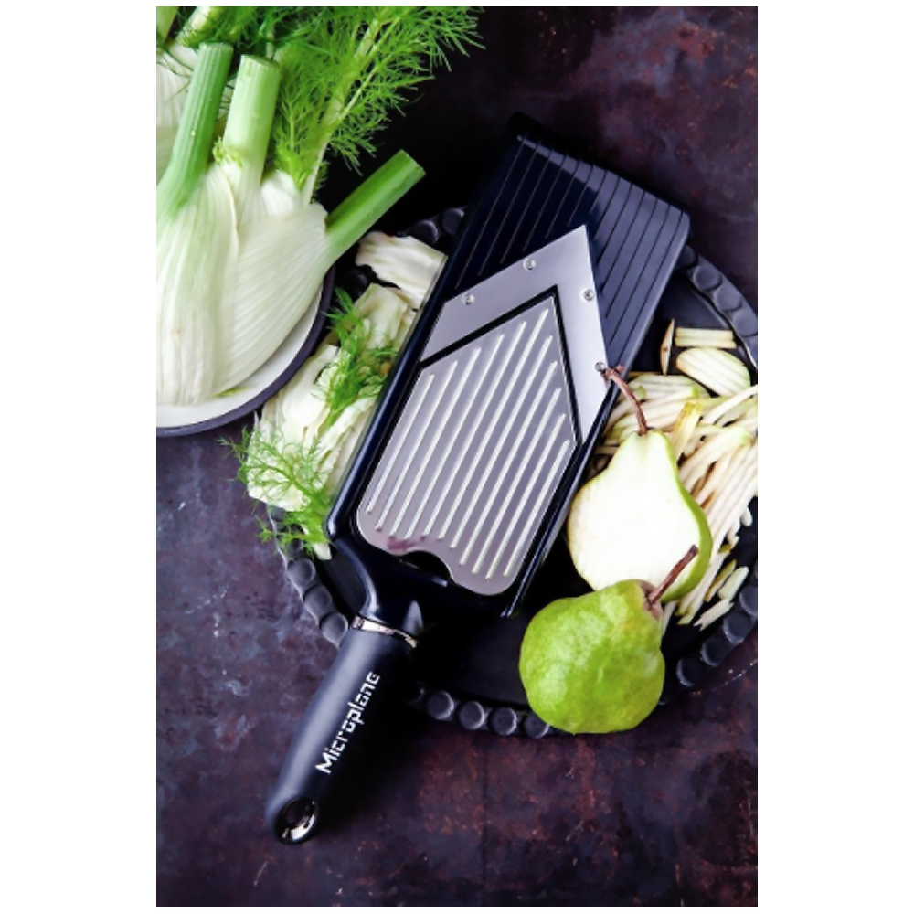 Mandoline en V avec râpe à julienne Microplane