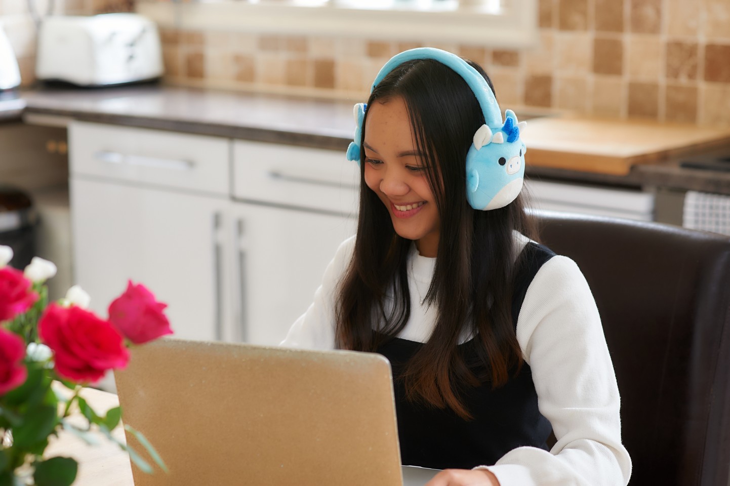 Squishmallows - Plush Bluetooth Headphones - Tatiana (608090)