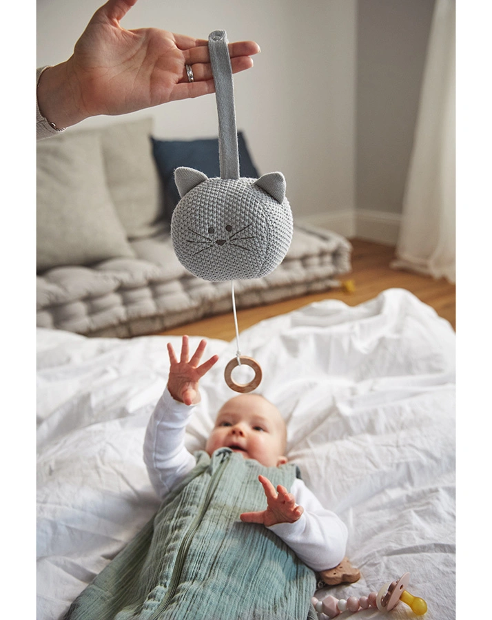 Spieluhr LITTLE CHUMS – CAT in grau