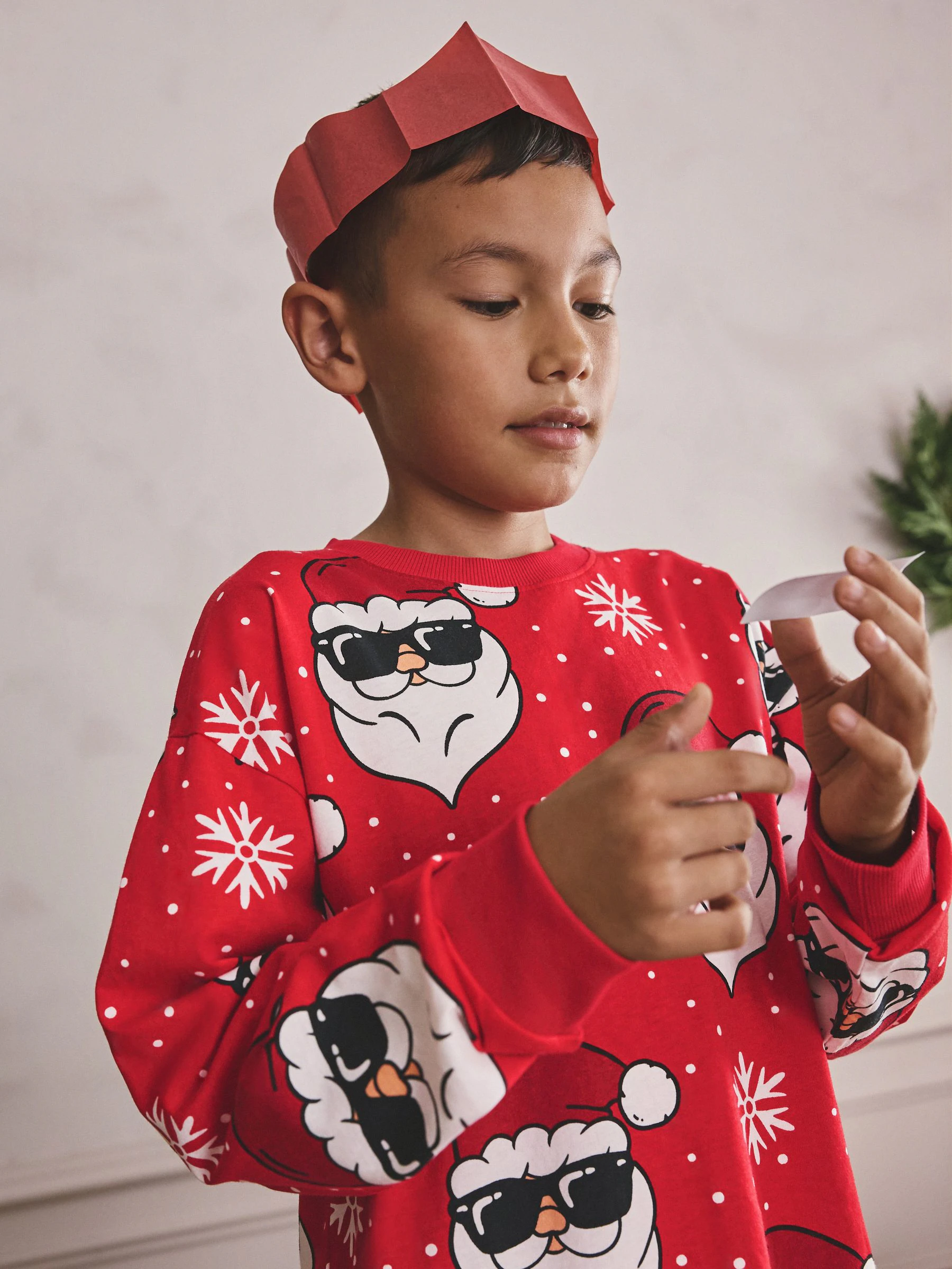 Rode kerstman - Kerstpyjama met enkele joggingbroek (3-16jr)