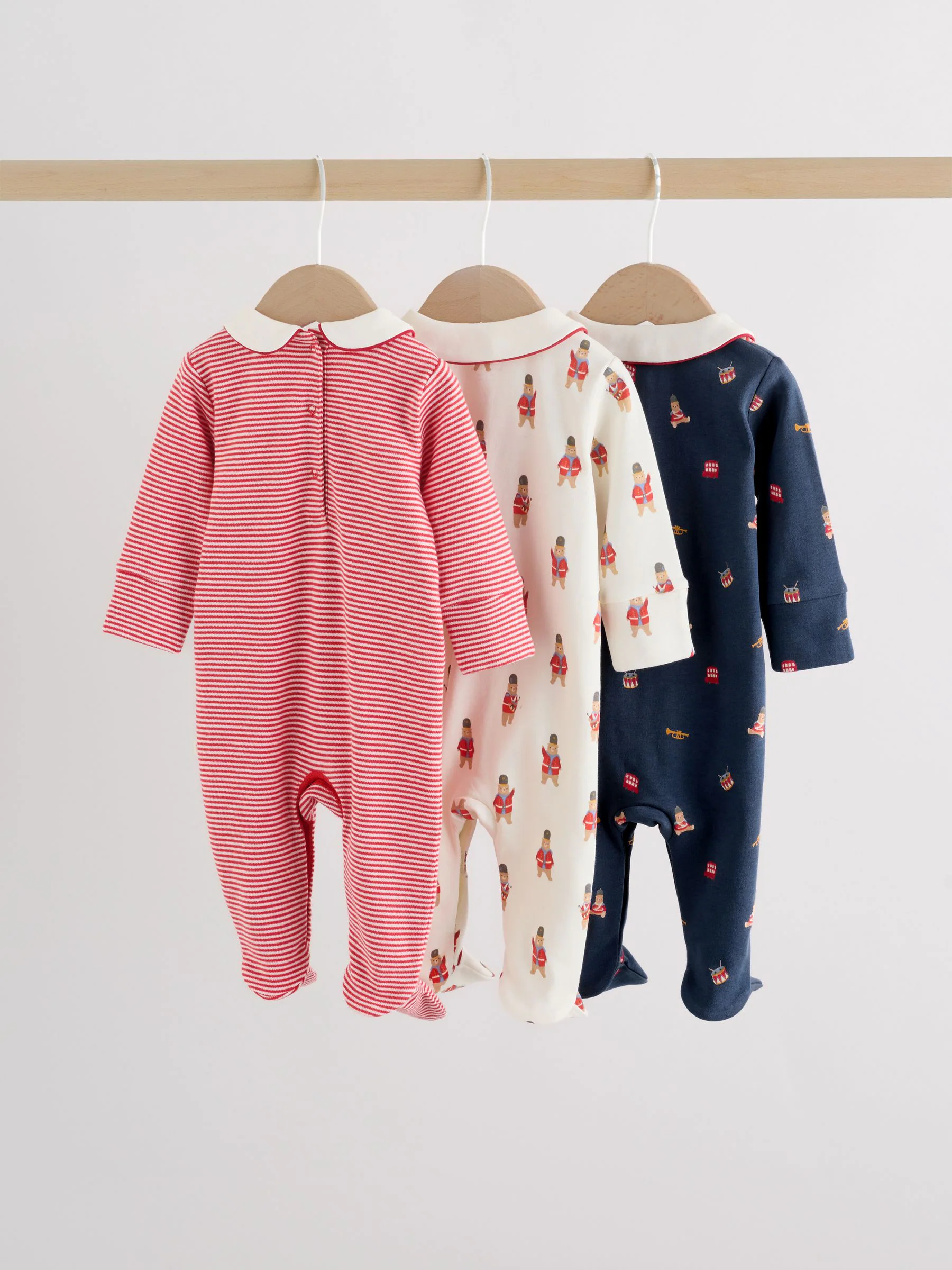 Rood met beer - Verpakking van 3 babypyjama's (0-2jr)