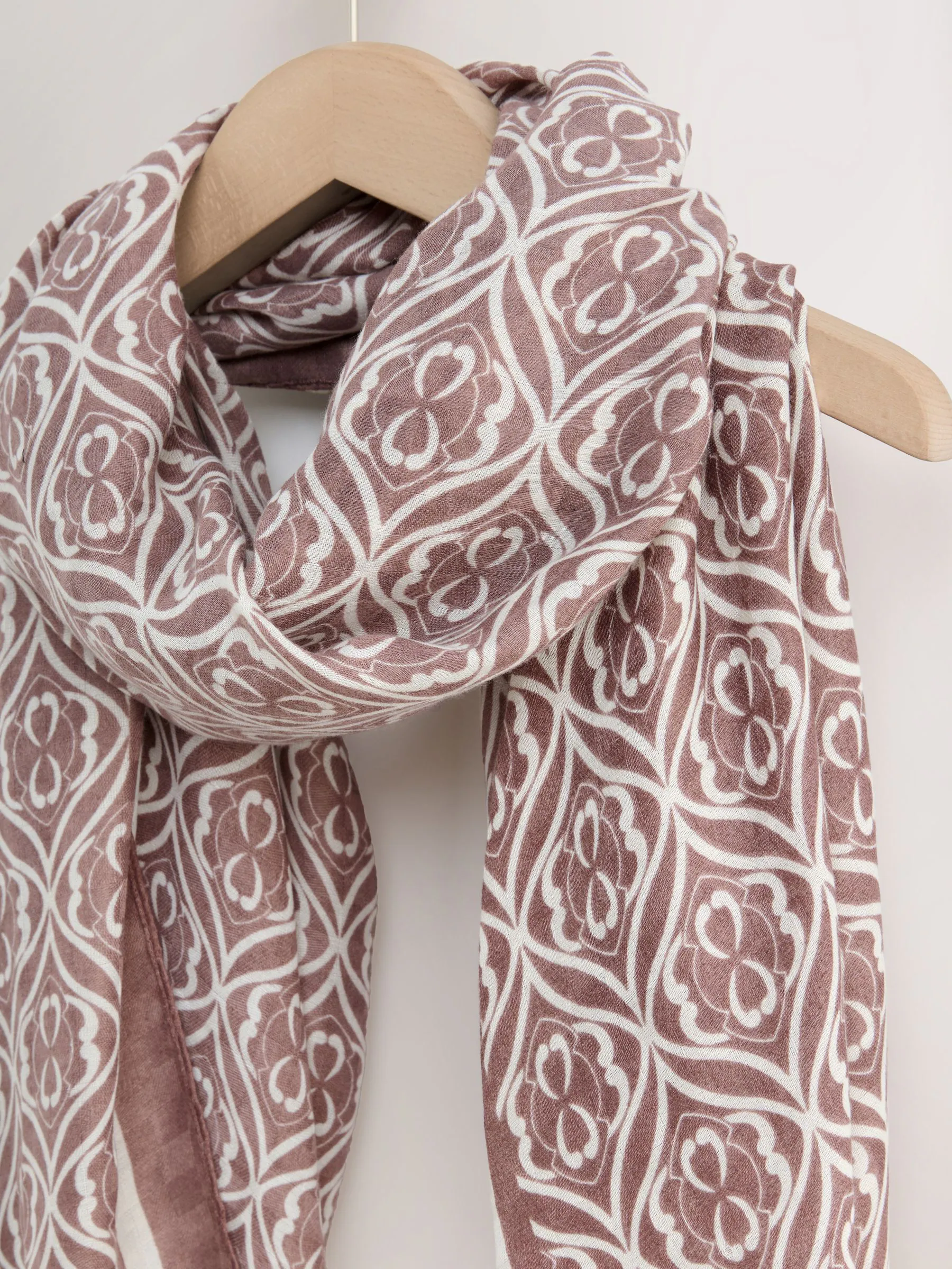 Naturel met geometrische print - Lichte sjaal
