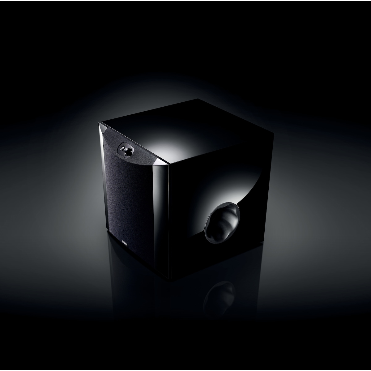 Yamaha NSSW 300 subwoofer (sort)