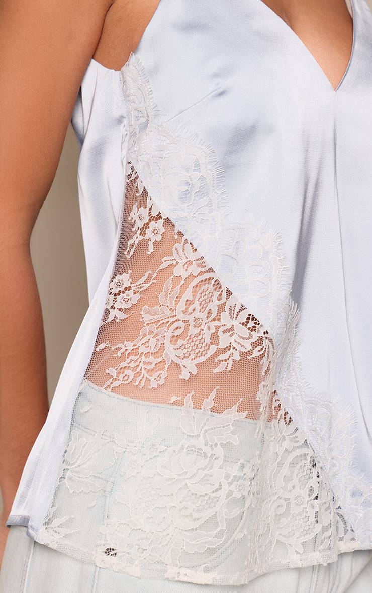 Bleu Pâle Haut À Bretelles Avec Dentelle Asymétrique Contrastée