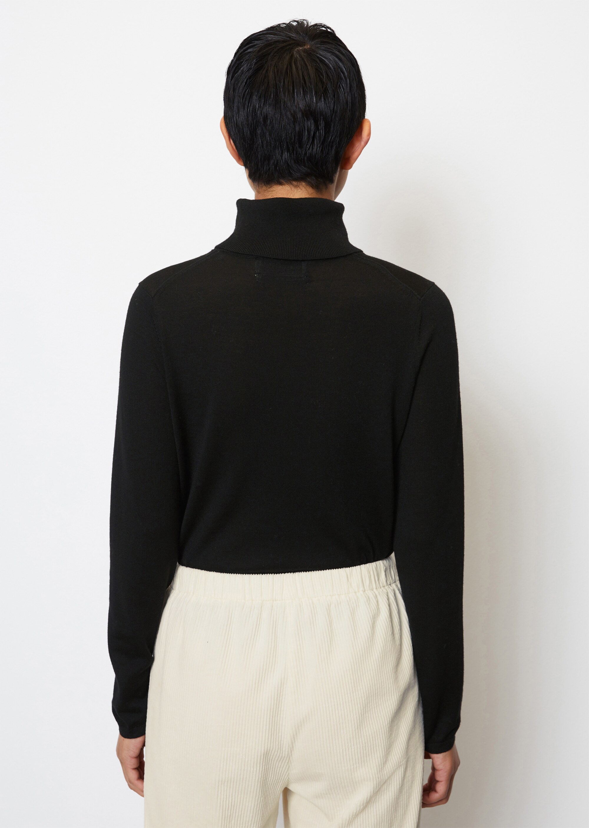 Feinstrick-Rollkragenpullover regularaus reiner Merinowolle