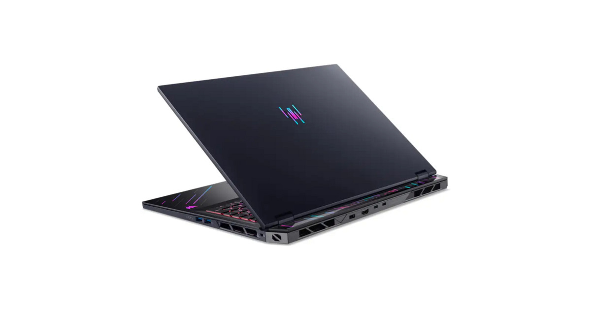 AcerPredator Helios 18 AI PH18-73-9682 18
