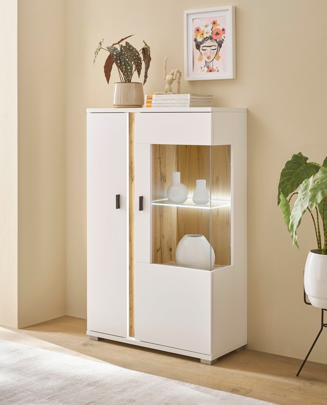 INOSIGN Vitrine »LONG ISLAND, Stauraumvitrine« 1 Stk. tlg. in moderner Trendfarbe,inklusive senkrechter Beleuchtung,Breite 80 cm