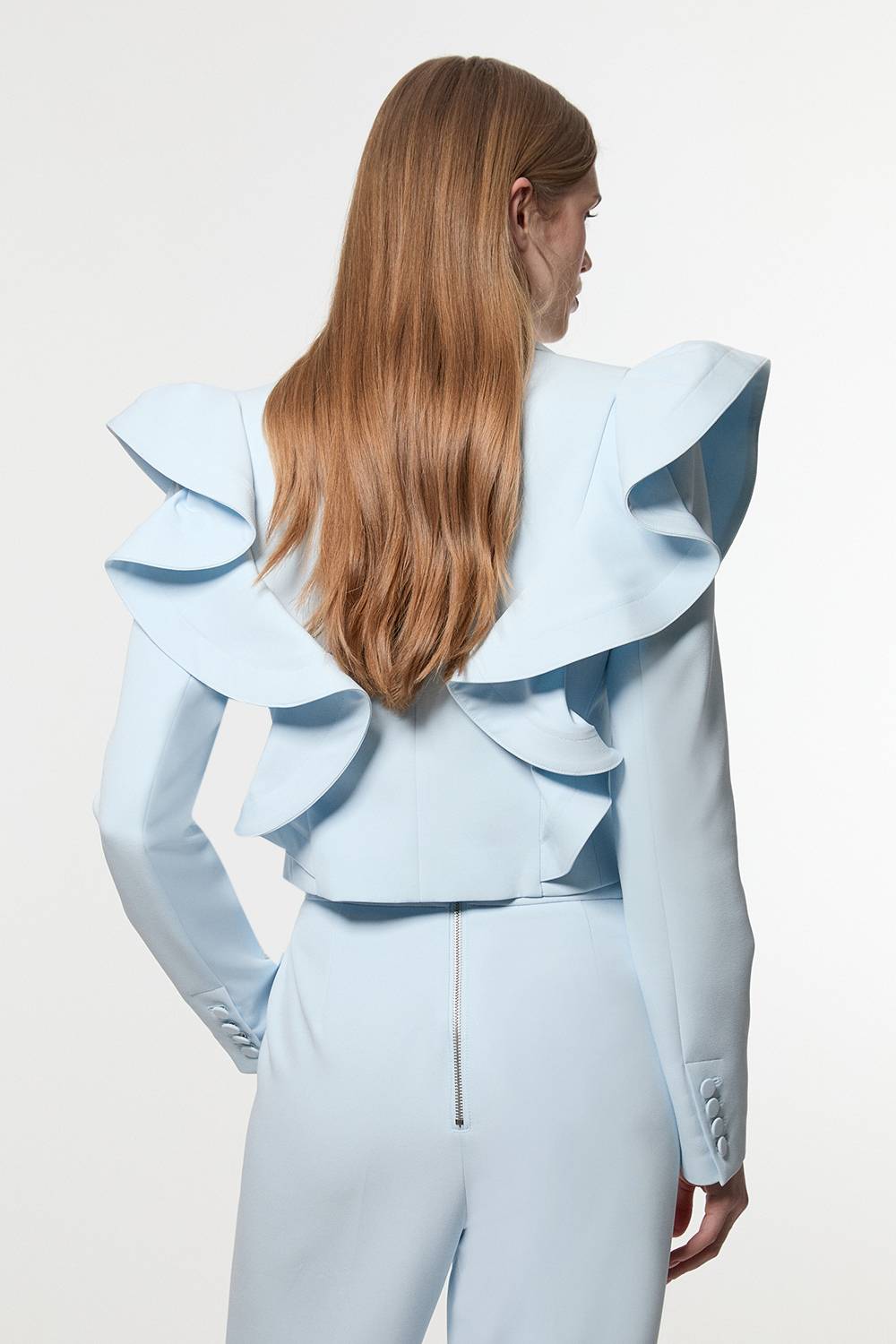 KarenMillen Blazer court ajusté à simple boutonnage avec volants dramatiques