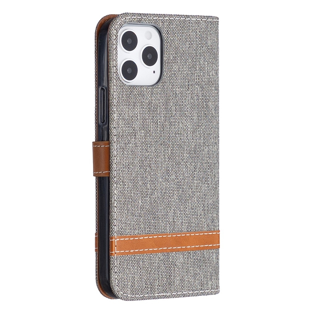 iPhone 12 / iPhone 12 Pro Stoff Tasche im Jeans Look mit Kartenfach   Magnetverschluss - Grau / Braun