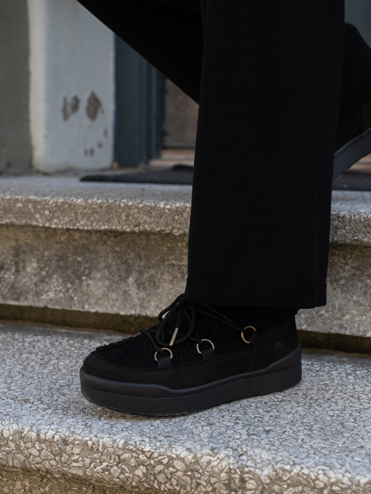 Cortina II Black - Trapes Sko