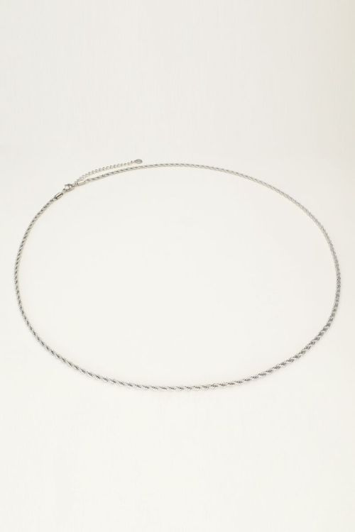 Equal ketting gedraaid