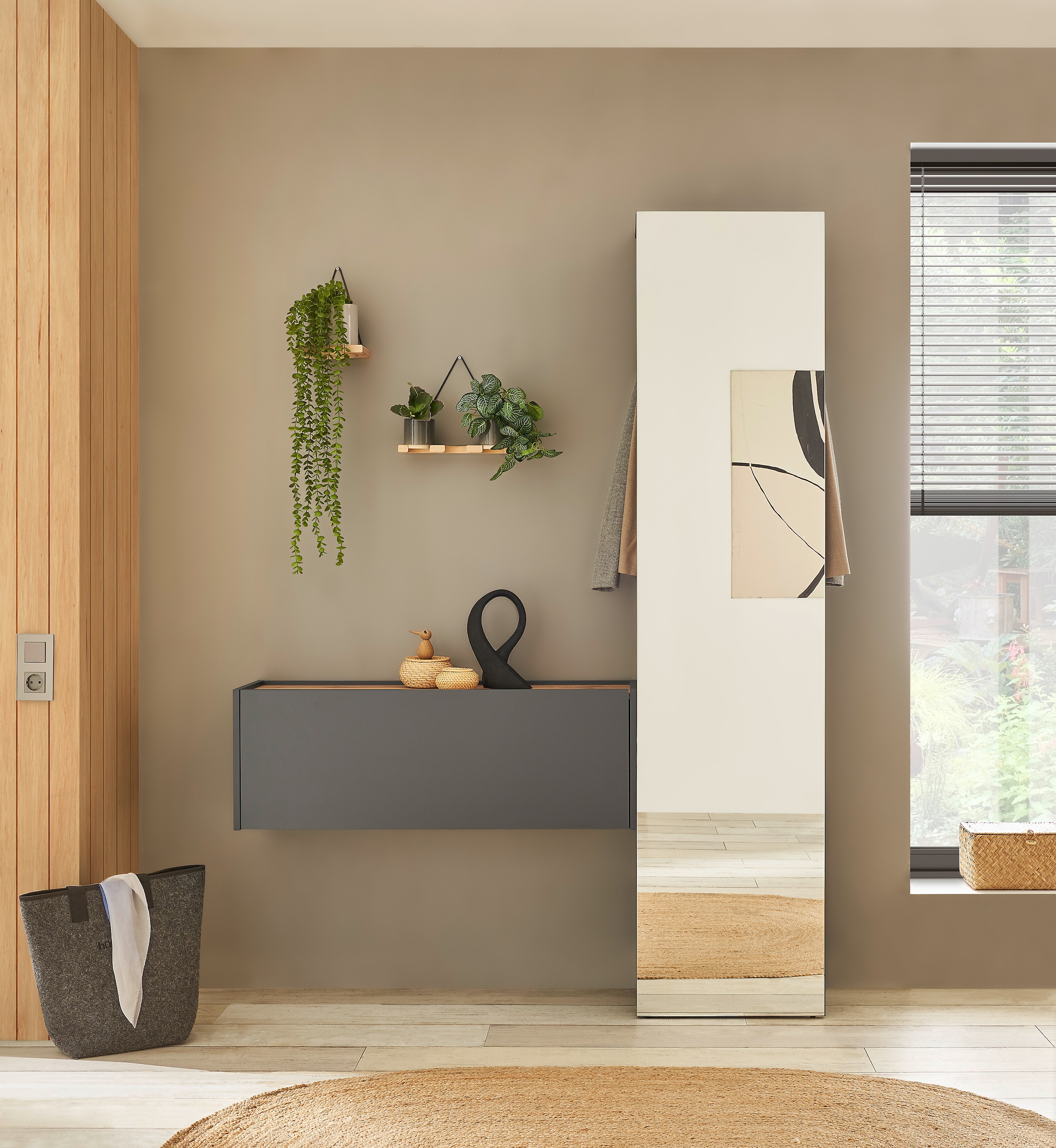 INOSIGN Garderobenschrank »GiRON/CiTY, Schrank mit Spiegelfront, moderner Kleiderschrank« mit Kleiderstange, modernes Design, beidseitig geöffnet, 50 cm breit