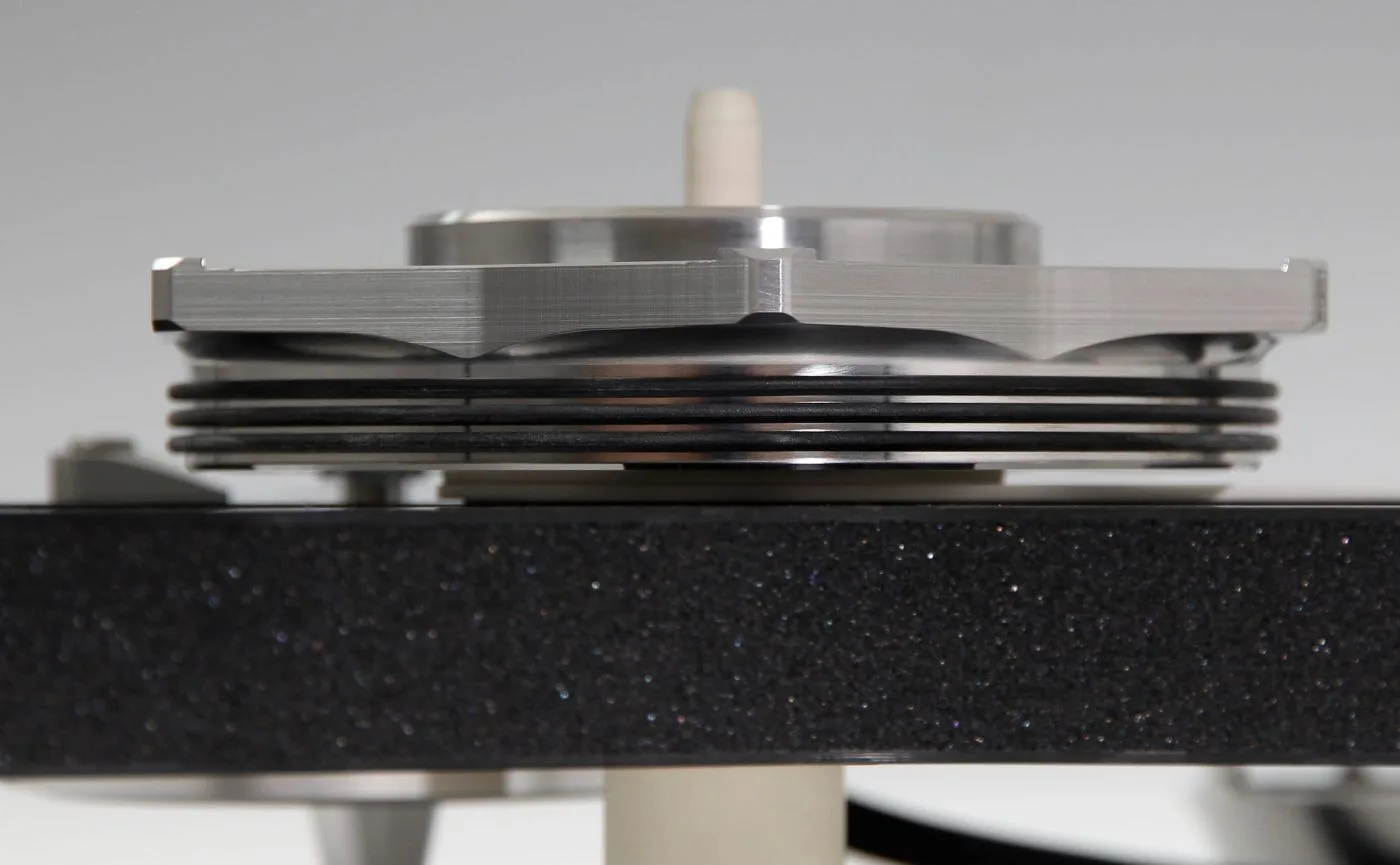 Rega Naia (sans cellule) Platines vinyle hi-fi