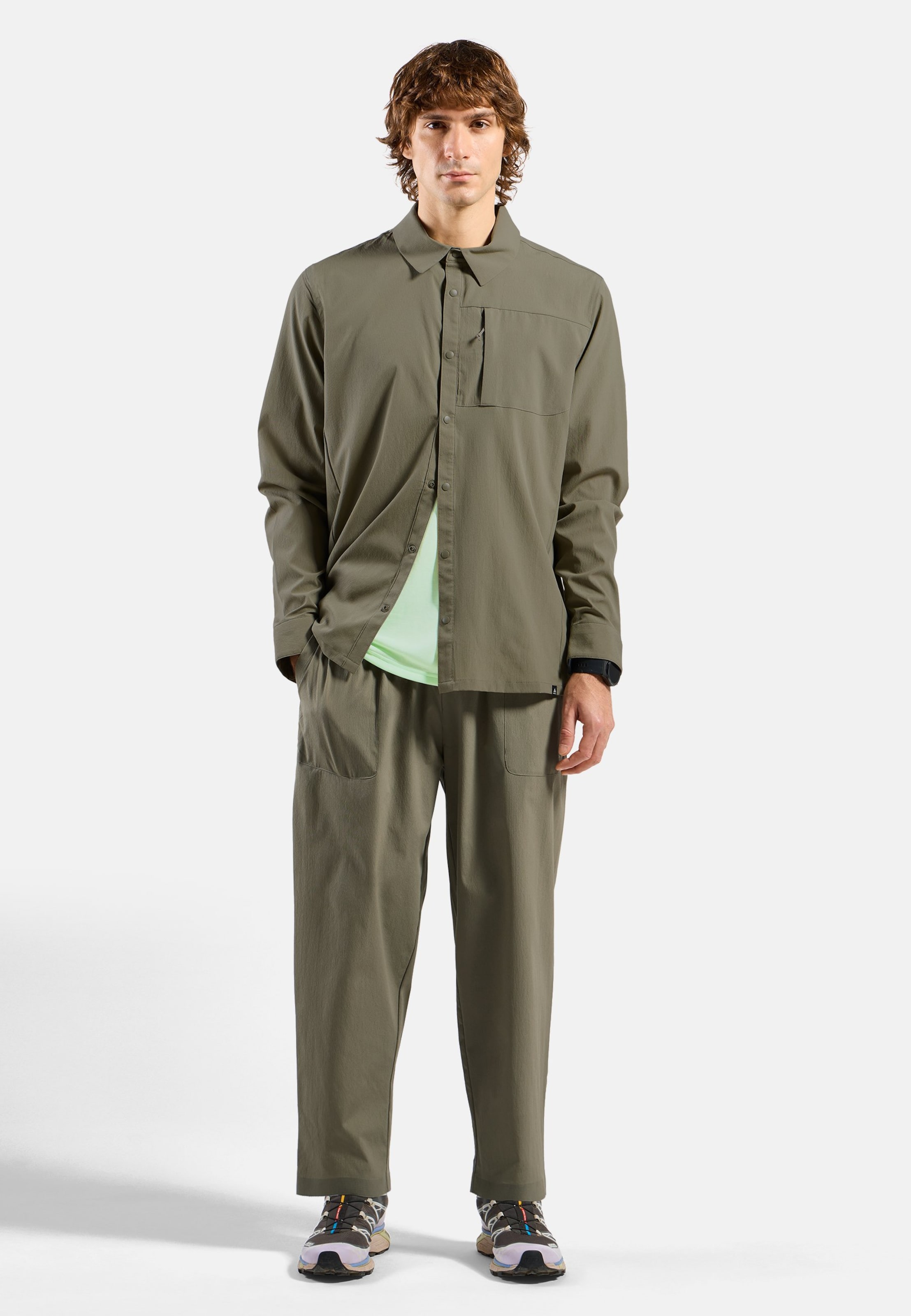 Ultraleichte Ascent 7/8-Ripstop-Hose mit schmal zulaufendem Bein in vetiver