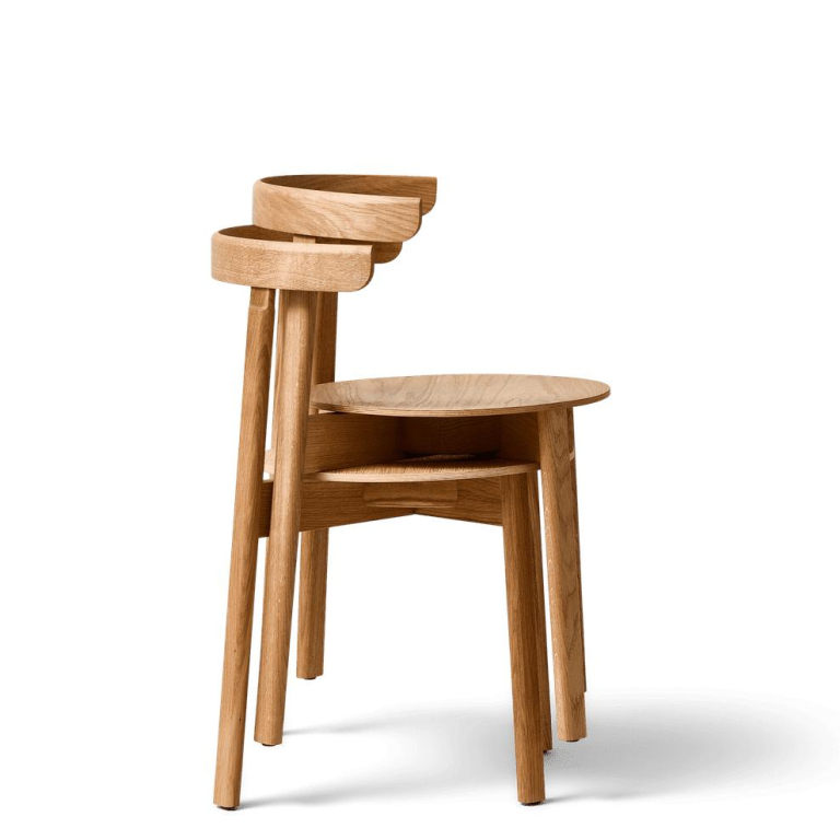 Form&Refine Lunar stoel wit gepigmenteerd eiken