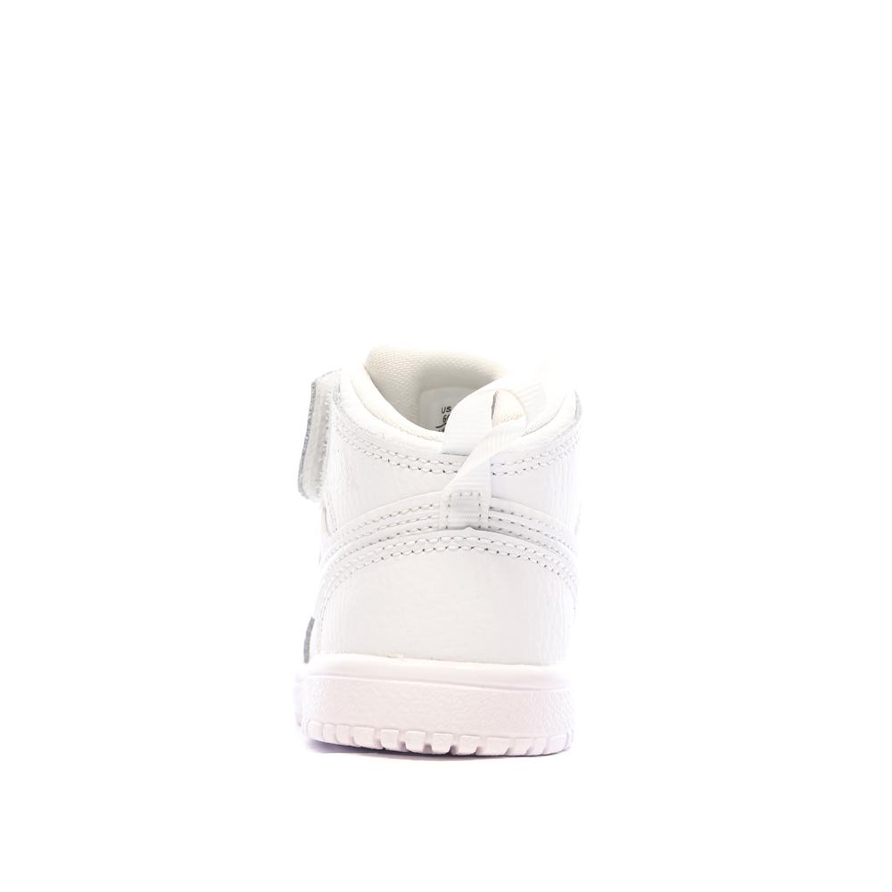 Nike Baskets Blanches Garçon Nike Jordan 1