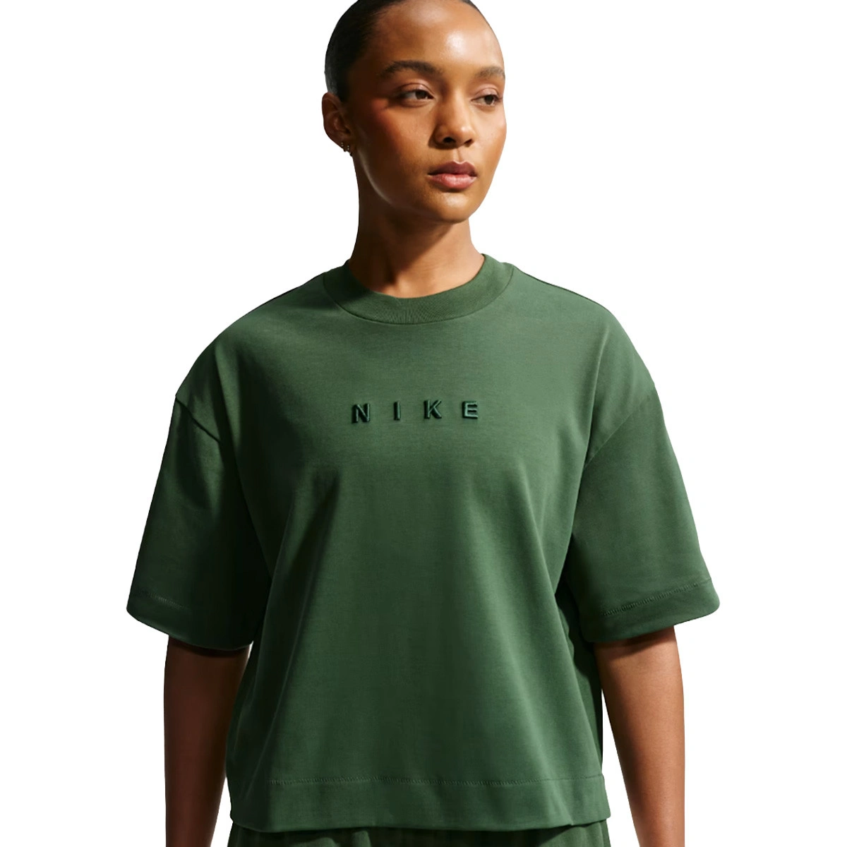 T-Shirt Nike Sportswear Boxy Mulher
