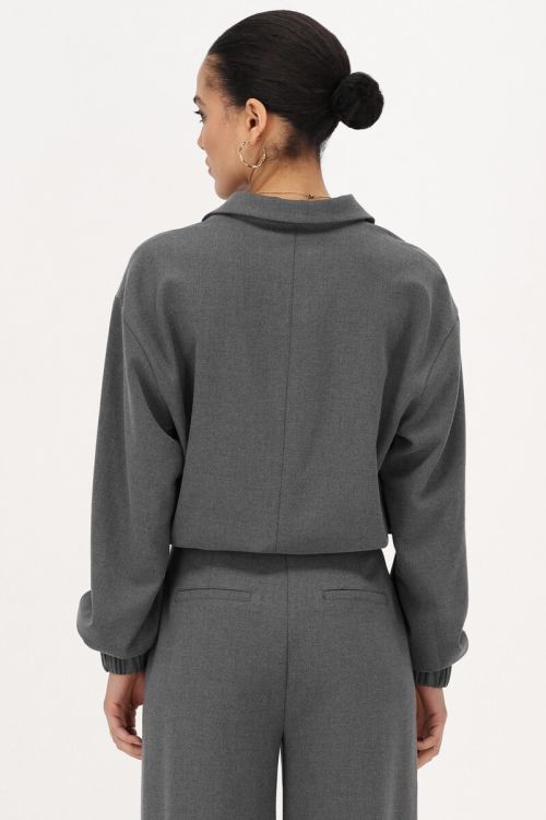 Grijze cropped jack met elastiek