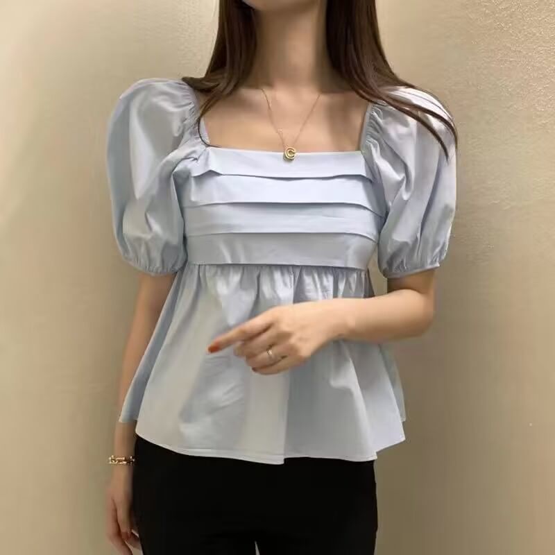 Frigga - Blouse met korte mouwen, vierkante hals en effen peplum