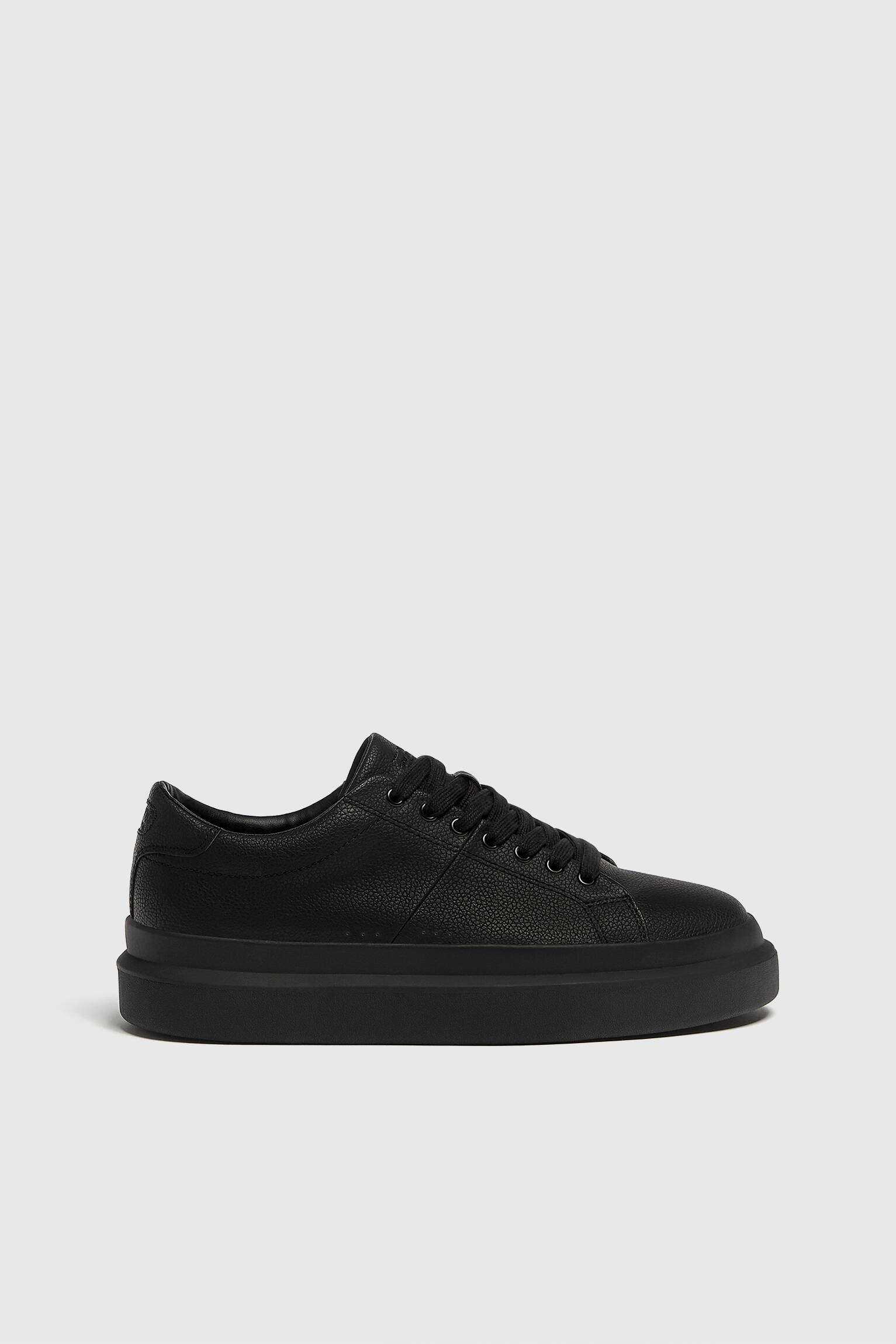 TÊNIS CASUAL COM SOLA VOLUMOSA - PRETO