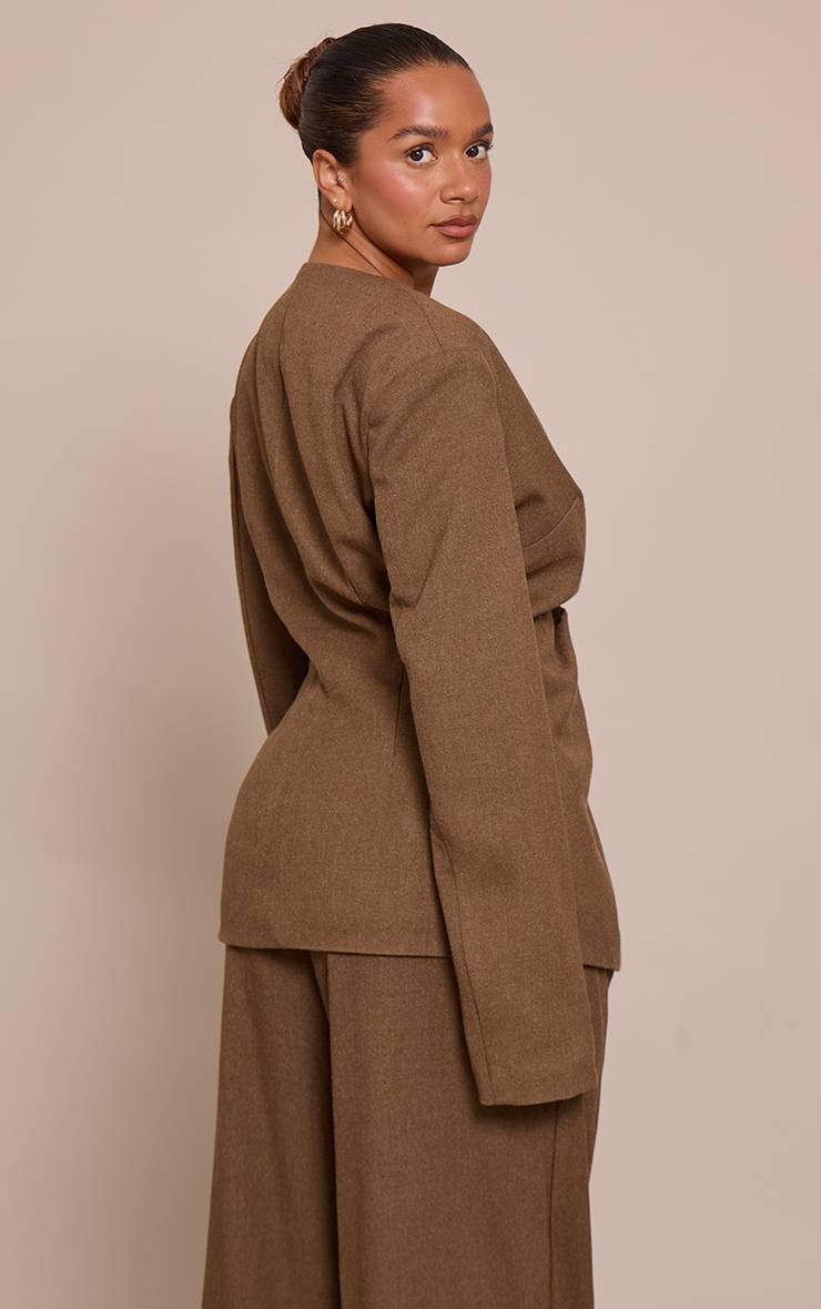 Taupe Ensemble Blazer Tailleur Taille Cintrée Shape