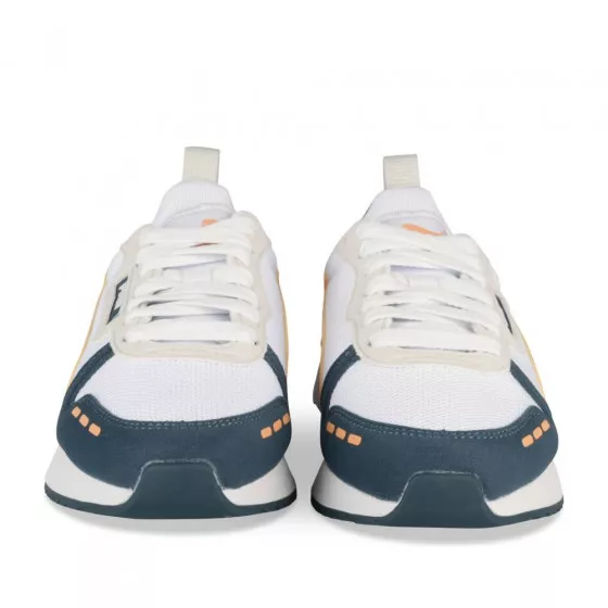 Baskets BLANC PUMA R78