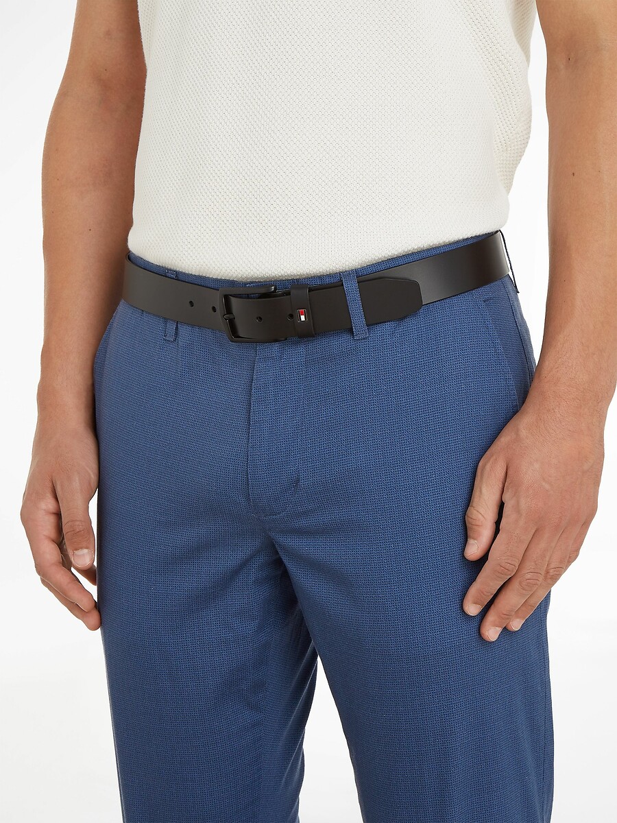 TOMMY HILFIGER<br>Cinto Denton em couro fosco 3,5 cm