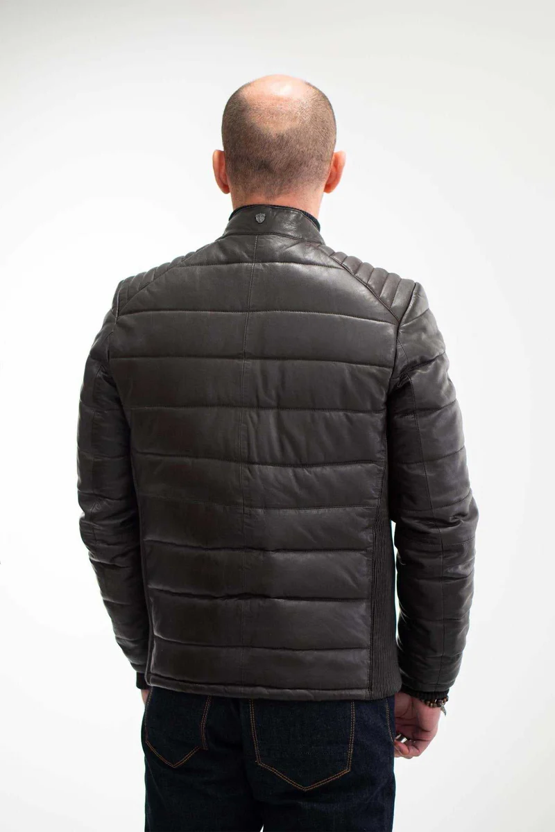 Blouson en cuir matelassé marron 