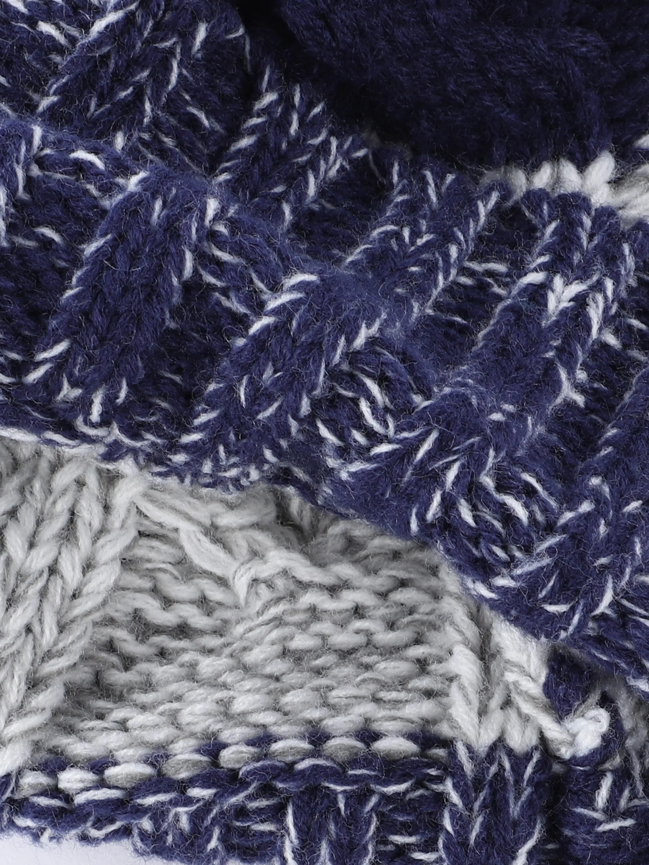 Jungen Mütze mit Pompom