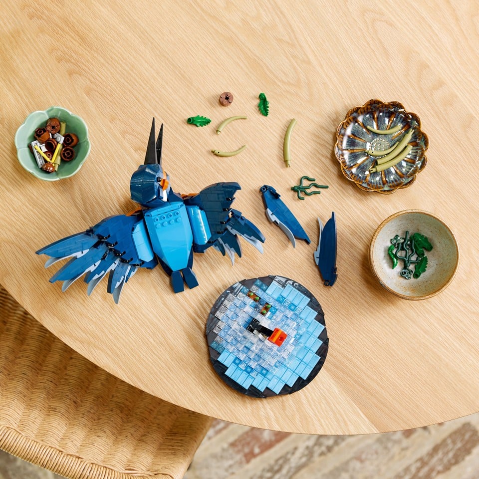 LEGO Icons - Isfugl (10331)
