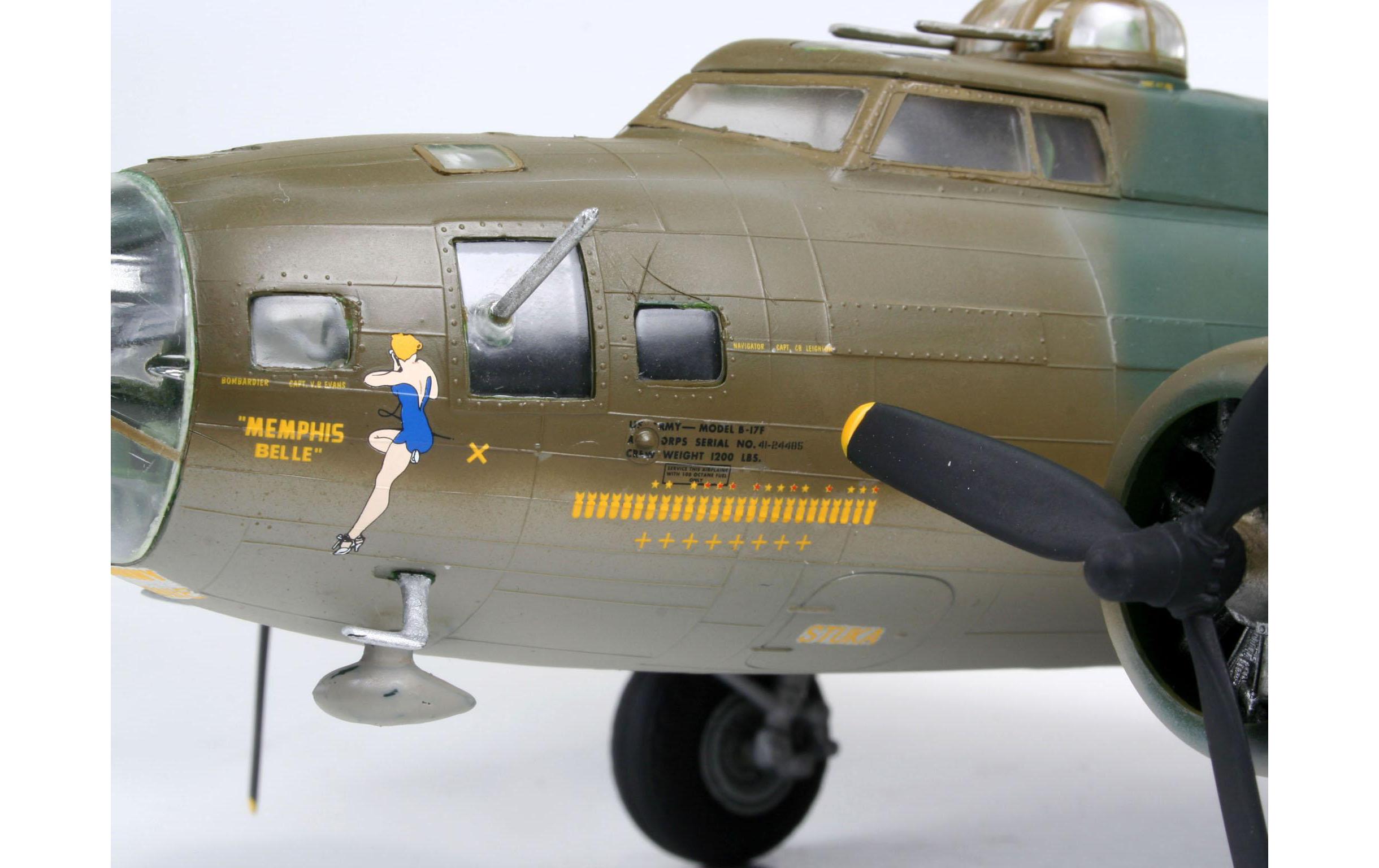 Bausatz Boeing B-17F Memphis Belle 1:48Kunststoff Modellbausatz
