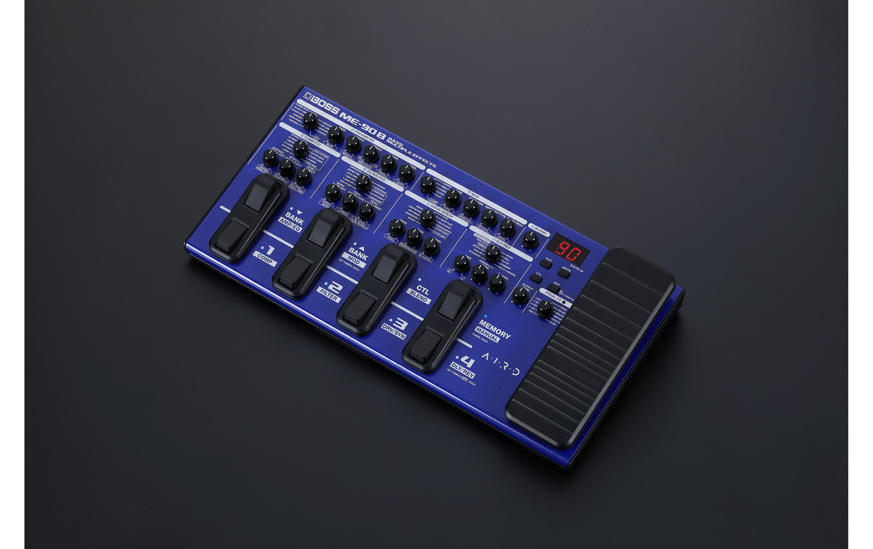 Effektgerät ME-90B<br>All-In-One-Bassprozessor