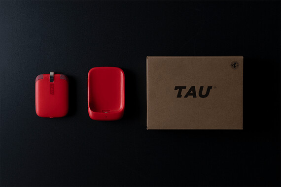 Tau - Powerbank - USB-C, Lightning + Microusb - Rød - 1400 Mah