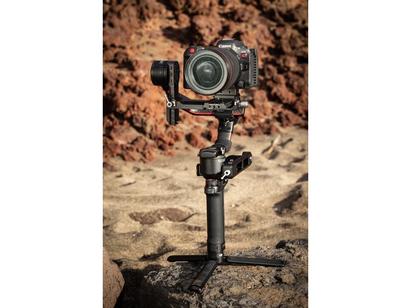 Canon Fotokamera EOS R5 C AV PRO CFexpress SE 512 GB Professionelle Systemkamera für Fotografen und Videoproduzenten mit CFexpress Typ B Speicherkarte