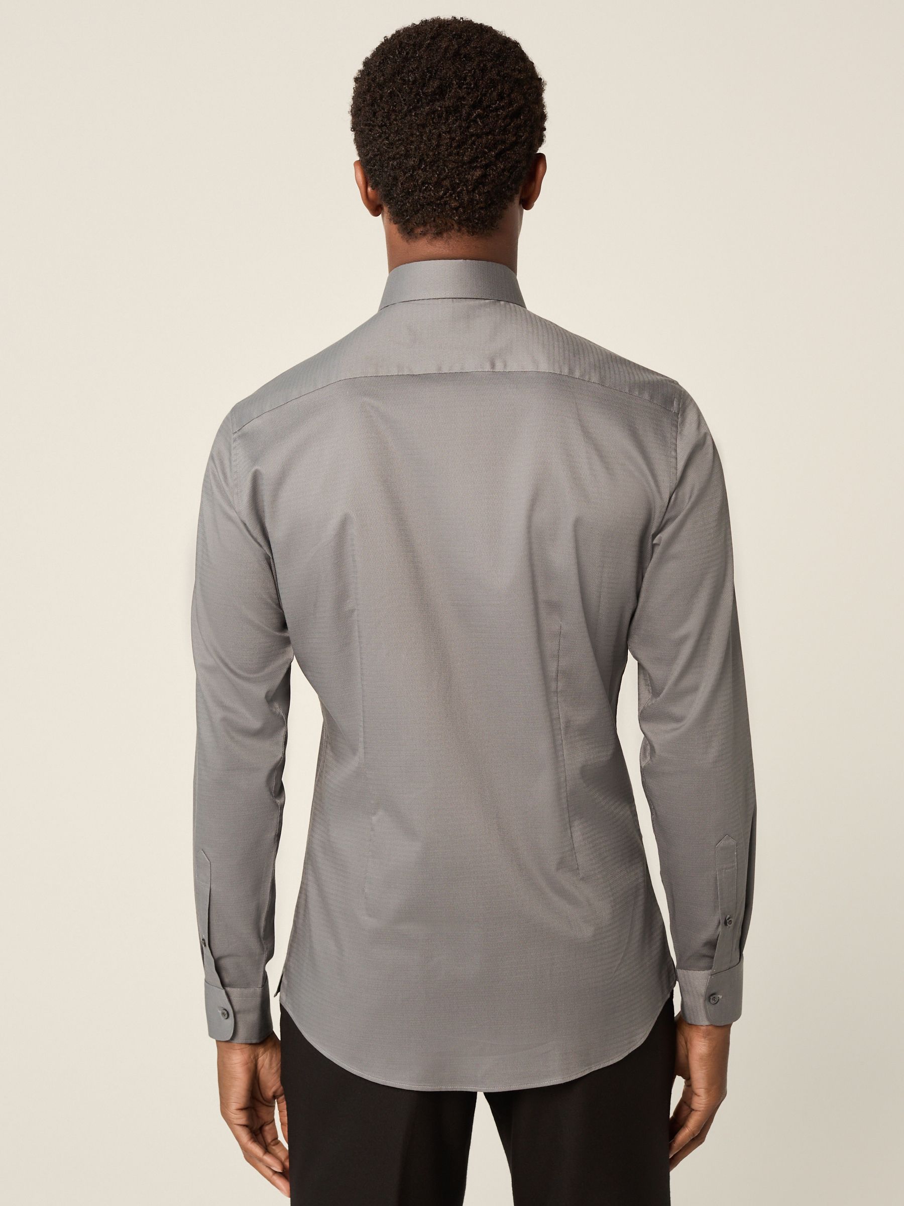 Donkergrijs - Slim Fit - Onderhoudsvriendelijk, getextureerd, slim fit overhemd met enkele manchet