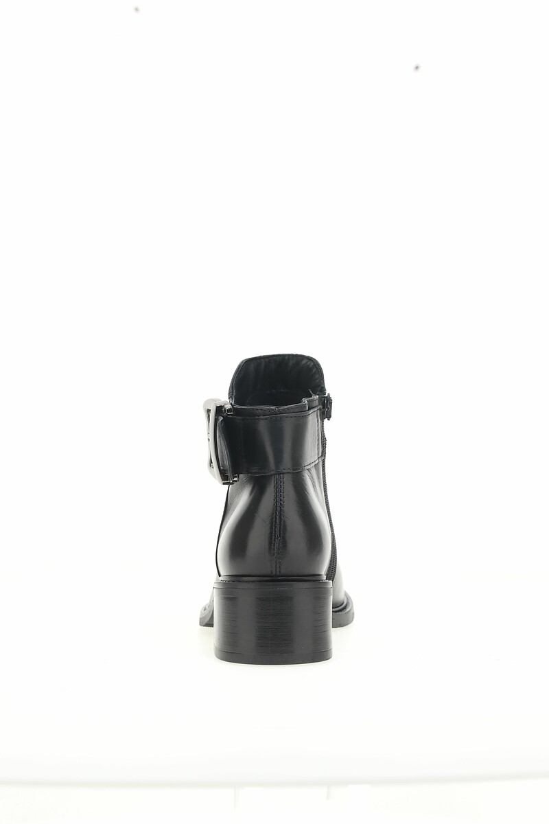 MJUS<br>Botas de couro