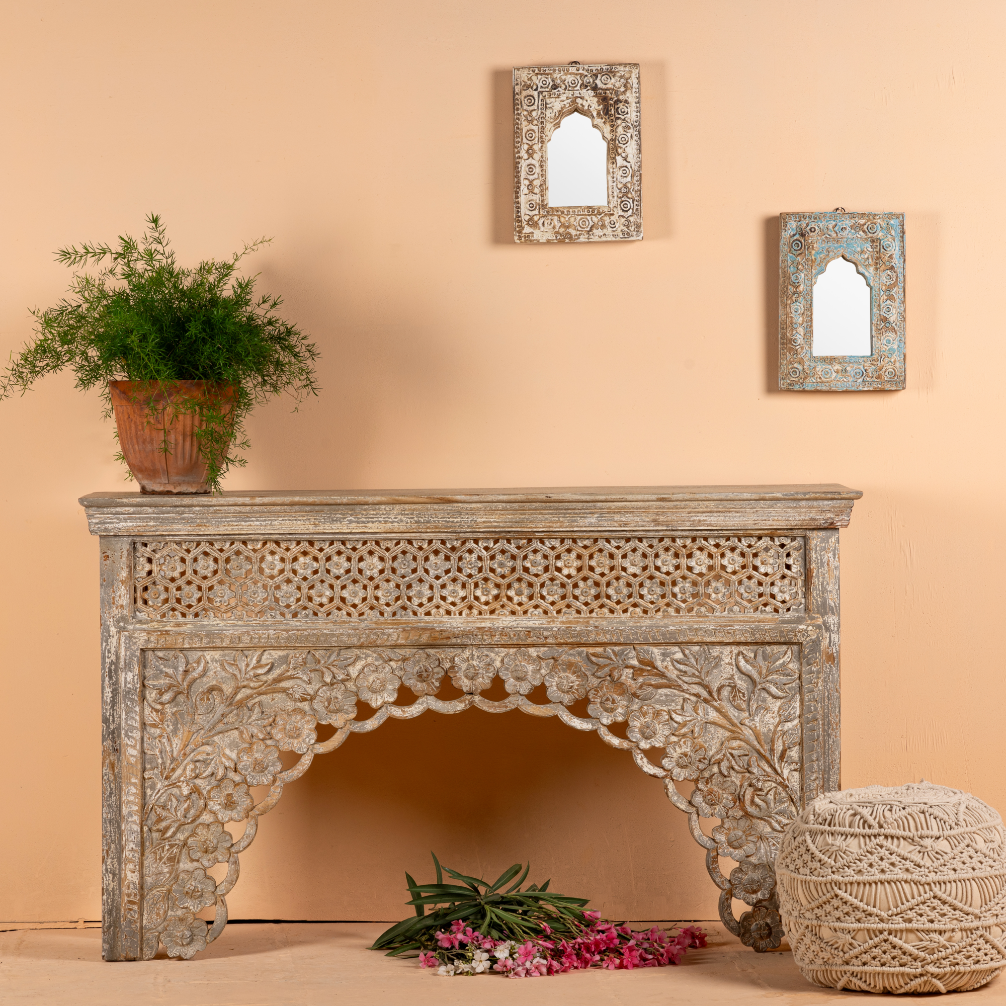 Sidetable Akuti #1