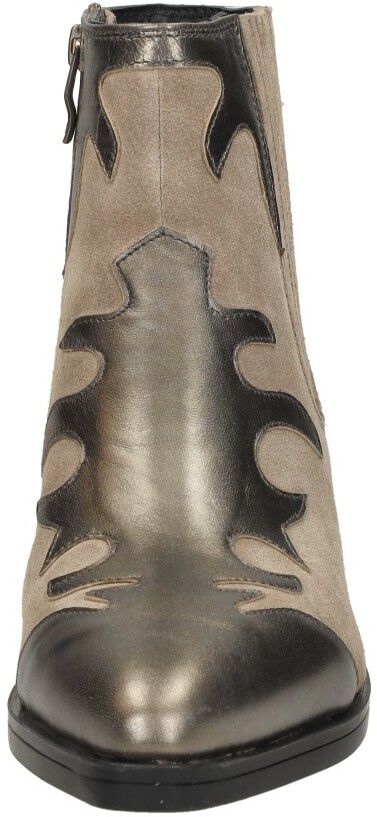Maruti Tessy taupe